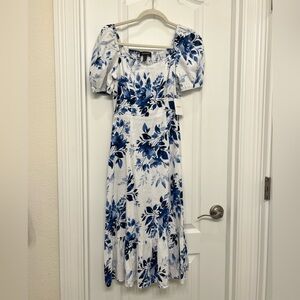 BRAND NEW!! Ellen Tracy women’s linen blend blue floral sweetheart dress